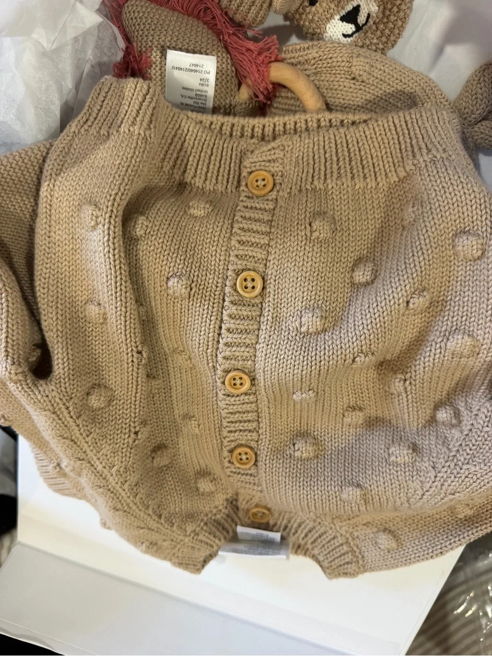 LOOMSAKE 5 PIECE SWEATER GIFT SET 3-6 MONTH